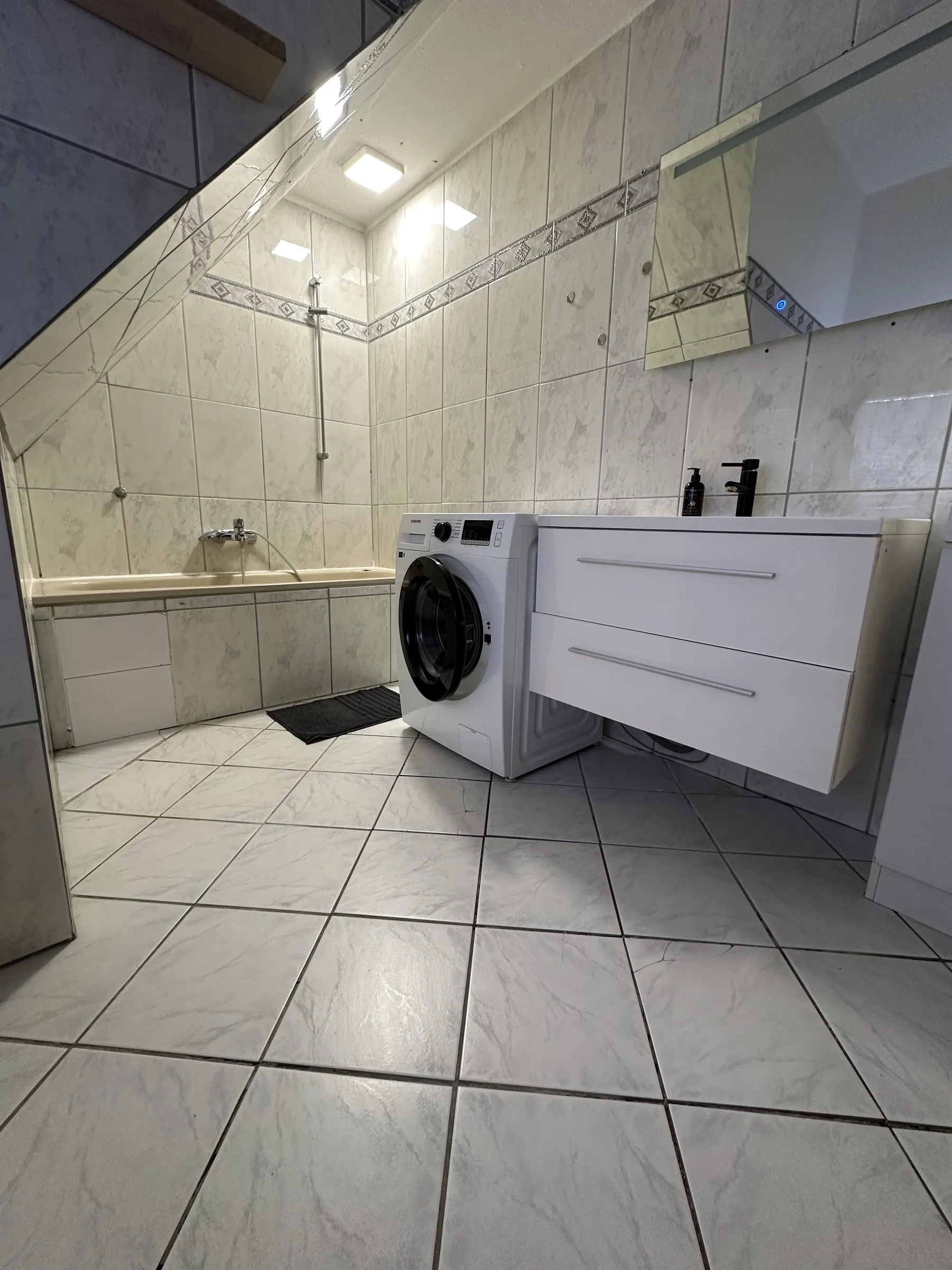 Moorweg 4 — Bathroom 3