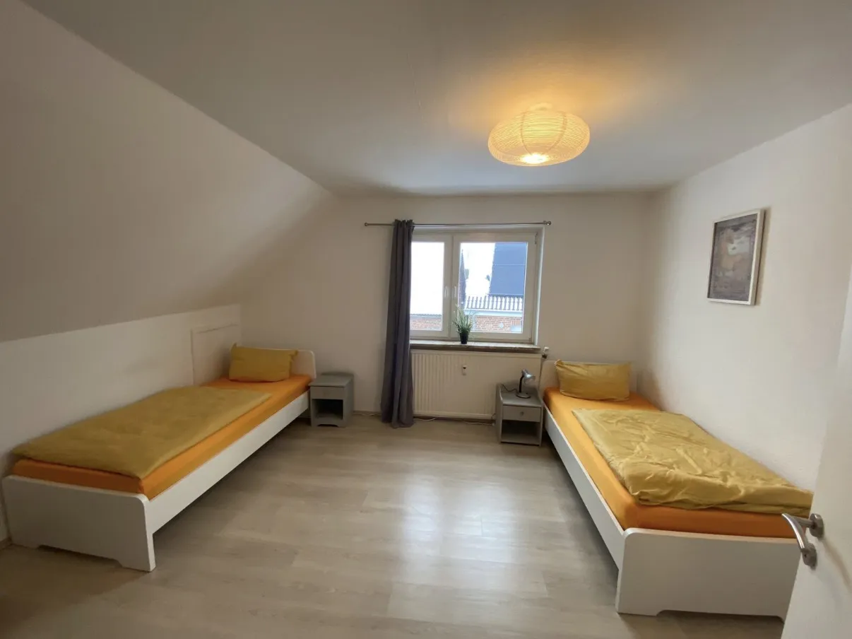 Raiffeisenstraße 49 · Wohnung 2 — Spálňa 5